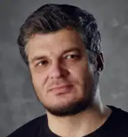 Овчинников Богдан Артурович