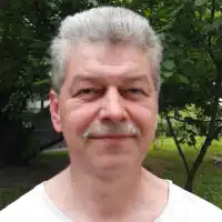 Степанов Лев